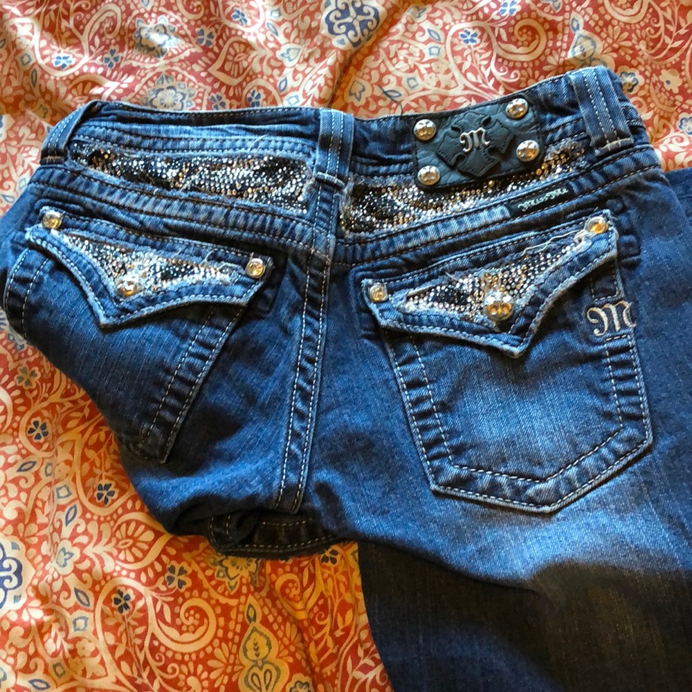 Miss me capris size 27